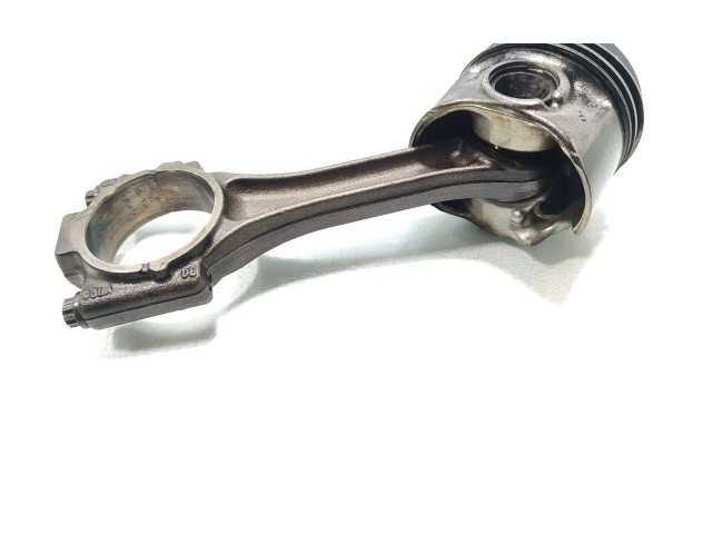 Поршень с шатуном DCXA 03LA Skoda Superb B8 (3V)