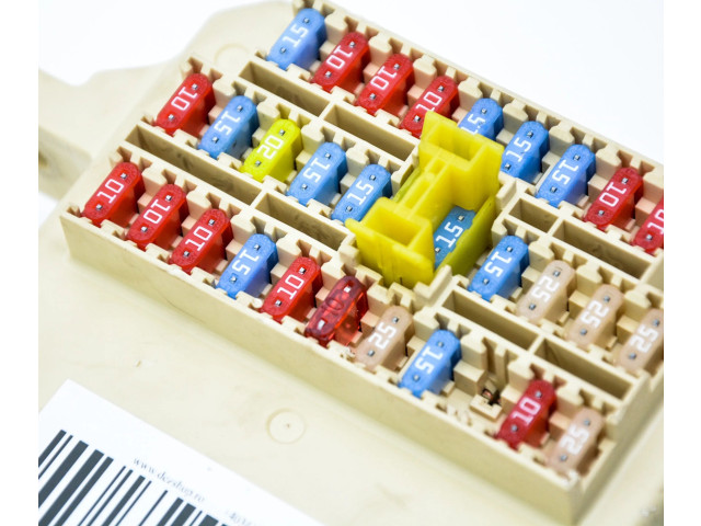   Pojistková skříňka 919501H510, 91950-1H510   KIA Ceed 2006