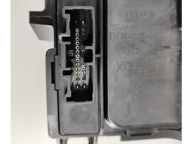 Блок комфорта 156745500C, 149785000D Tesla Model 3