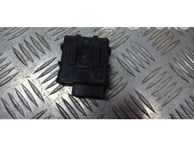 Блок управления X1T14375M Mazda Premacy