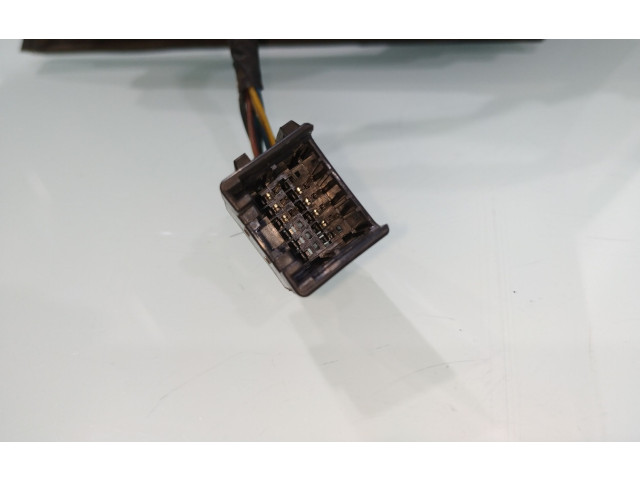 Зеркало электрическое SsangYong Rexton - года