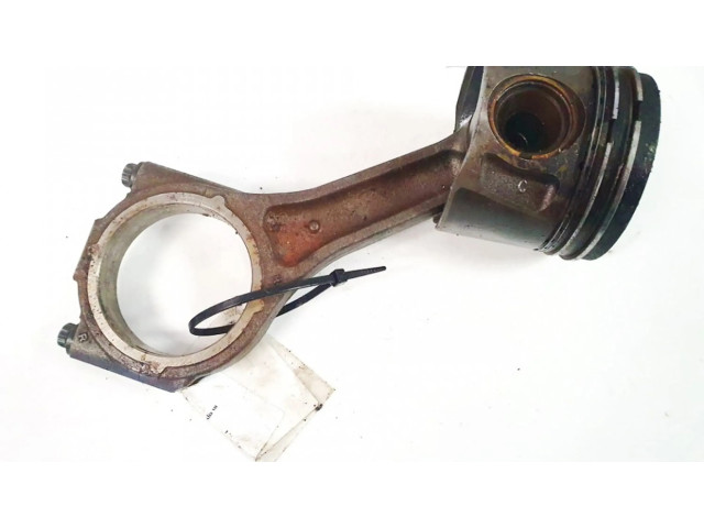 Píst c65   Hyundai ix 55  pro naftový motor 3.0  