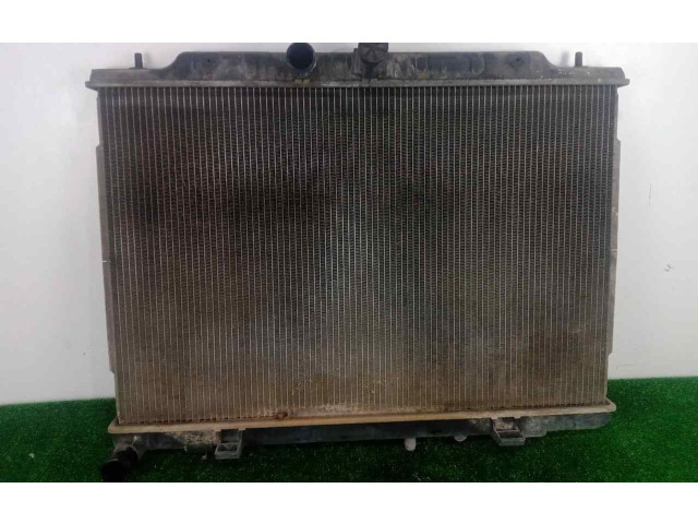 Радиатор охлаждающей жидкости     214003UC0A, 452X685X17    Nissan X-Trail T31 