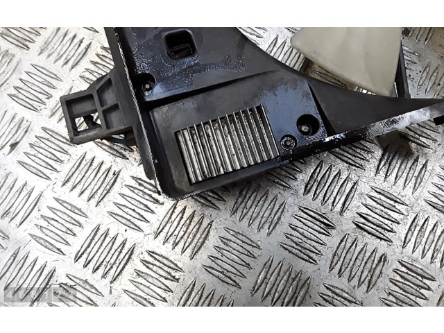 Вентилятор радиатора Mazda 5