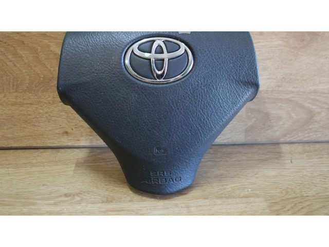 Подушка безопасности водителя Toyota Corolla Verso AR10