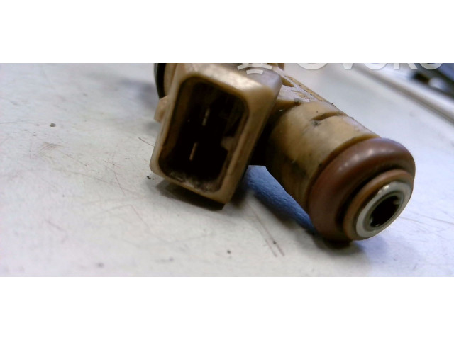 Форсунка 9125821 Volvo S60