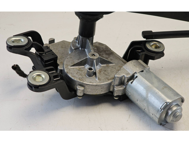 Моторчик заднего дворника 5K6955711B, 7047    Volkswagen Golf VII