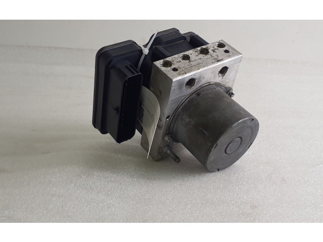 Блок АБС 6700352860, 2265106539 Maserati Levante 2017 - года