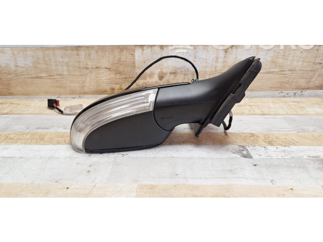 Зеркало электрическое Volkswagen Jetta V 2005 - 2010 года