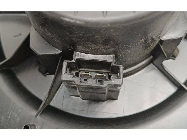 Вентилятор печки    6Q1819015G, A9674   Skoda Fabia Mk2 (5J)