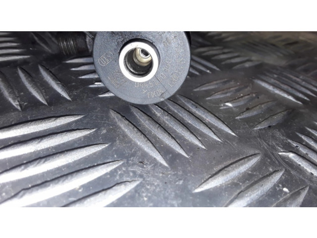 Vstřikovač 0445110340 Citroen C3 Picasso pro naftový motor 1.6