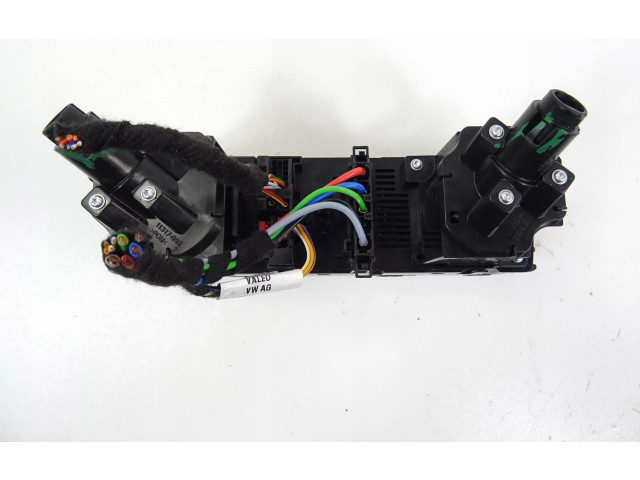 Блок управления климат-контролем 654820045D   Skoda Scala