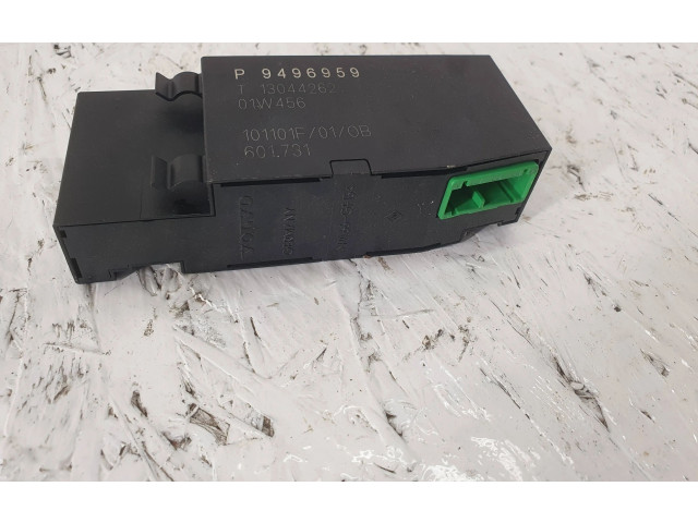 Блок управления 9496959, 13044262 Volvo V70