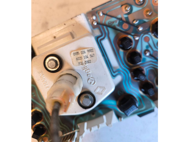 Přístrojová deska Renault Espace II 1992 6025104547, 09050369902