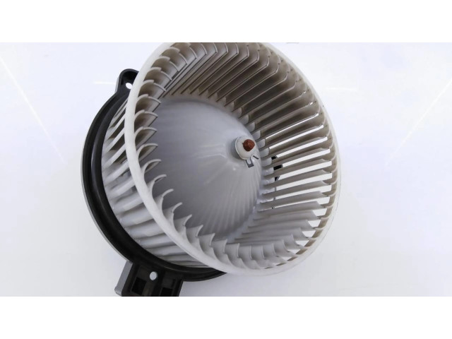 Вентилятор печки 8727001530, HB11BJS703 Mazda 3