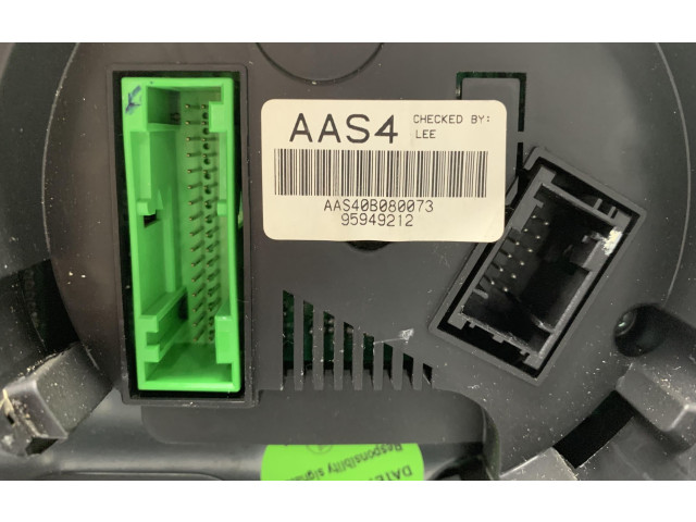 Панель приборов    Chevrolet Spark       