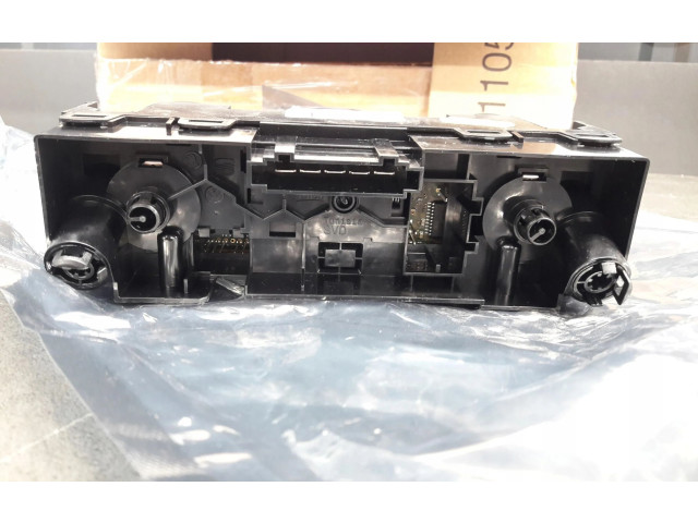 Блок управления климат-контролем 6V0820045C Skoda Fabia Mk3 (NJ)
