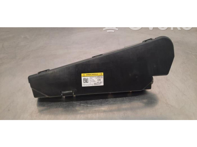 Подушка безопасности в сиденье Volvo V70