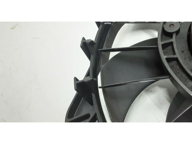 Вентилятор радиатора     04598001AD    Chrysler 300 - 300C 