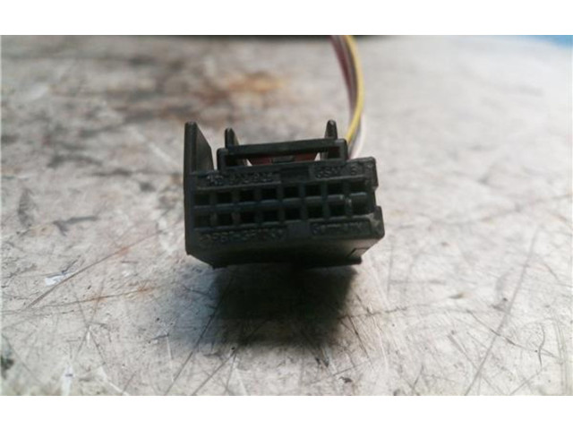 Зеркало (механическое) Audi A1 2010 - 2018 года