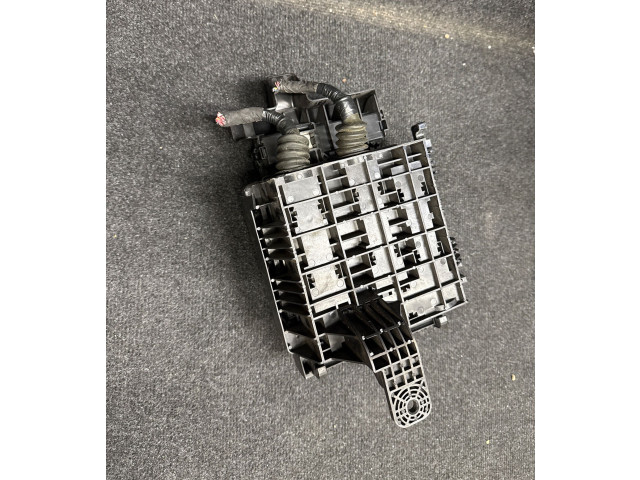 Pojistková skříňka 84044723, 7154093730 Chevrolet Camaro 2017