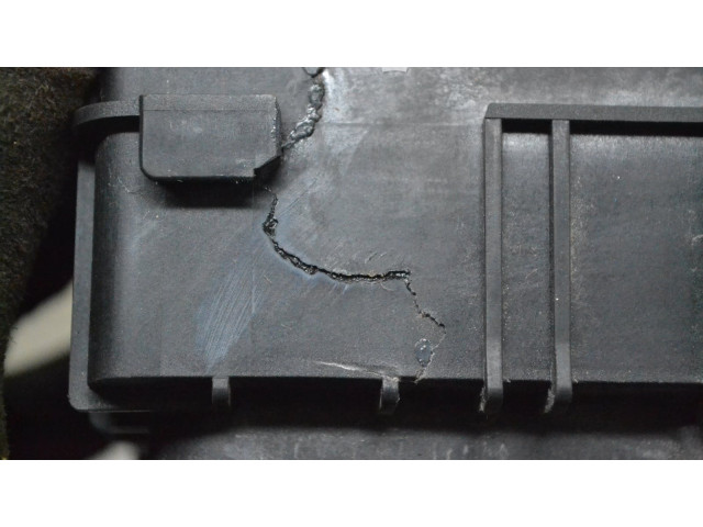 Блок предохранителей Audi A3 S3 8P