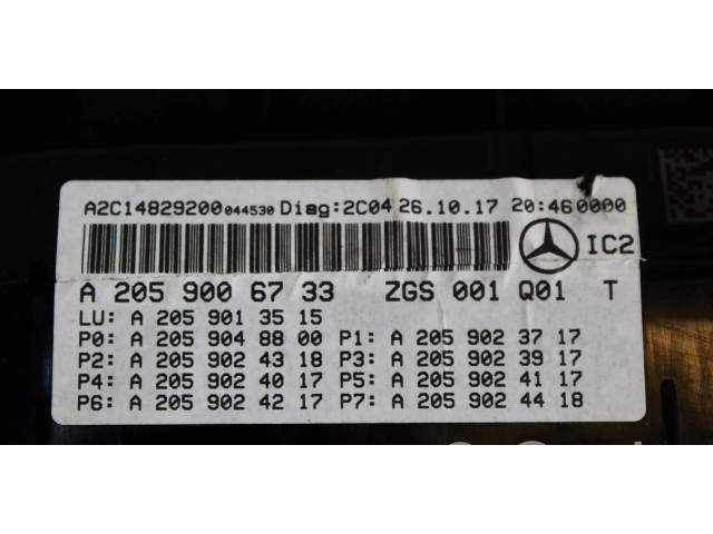 Přístrojová deska Mercedes-Benz C W205 2017 a2059006733, a2059013515