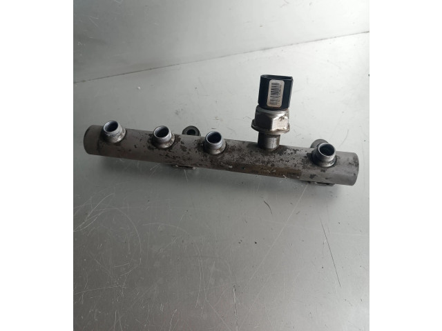 Vstřikovací lišta 059130089AB Audi A8 S8 D3 4E