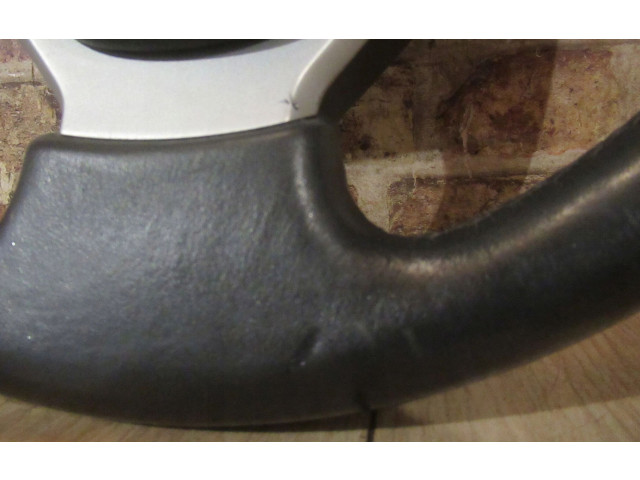 Volant Suzuki Swift 2012