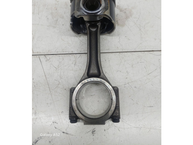 Píst 8119748 Seat Leon (1P)