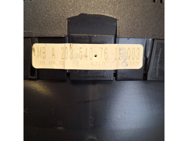 Панель приборов A2035407611   Mercedes-Benz C W203       