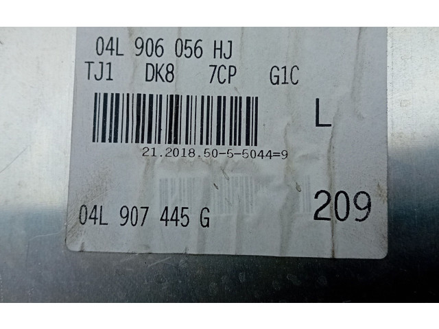 Блок управления двигателя 04L906056HJ, 04L445G Audi Q2 -