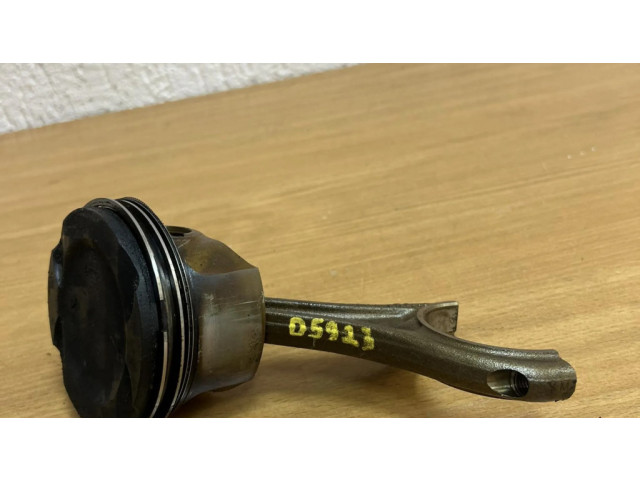 Píst 089203, D5923 BMW 5 F10 F11