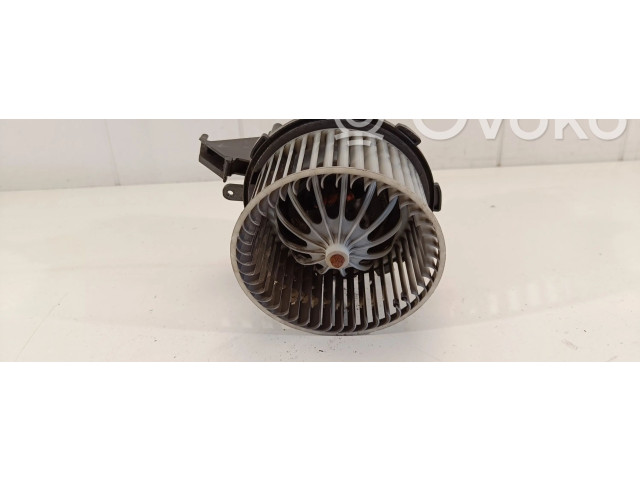 Вентилятор печки       Audi A5 8T 8F