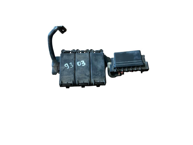 Блок предохранителей 5Z0937548C Skoda Fabia Mk1 (6Y)