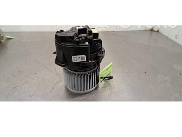 Вентилятор печки       Renault Clio V