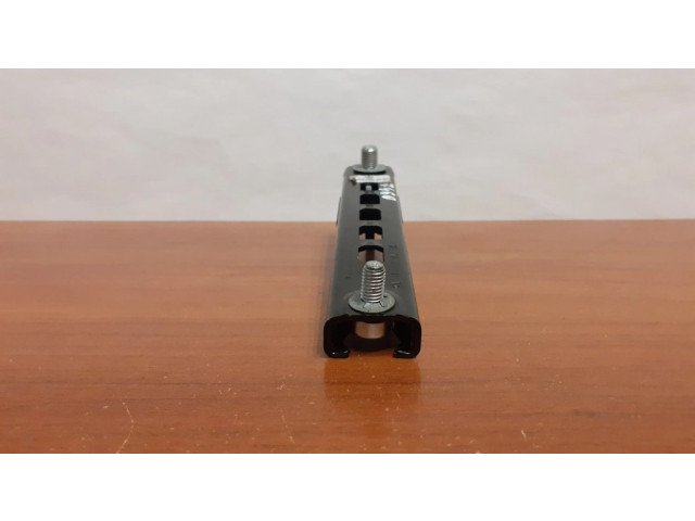 Электродвигатель регулировки высоты ремня безопасности