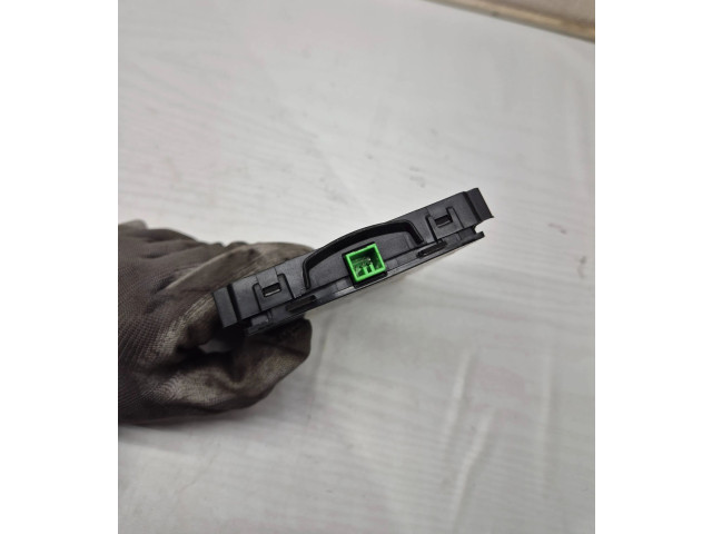 Блок управления 30772784   Volvo S80