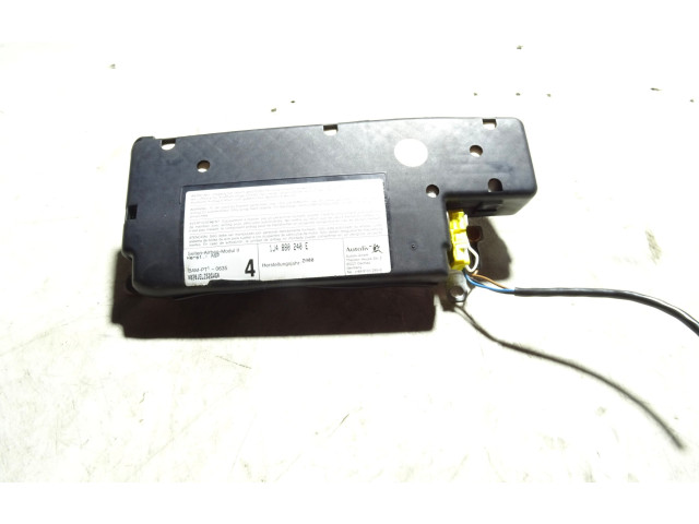 Подушка безопасности в сиденье 1J4880240E   Volkswagen Golf IV