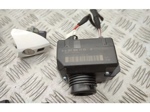 Комплект блоков управления A6519002501, A6519011301 Mercedes-Benz GLK (X204)