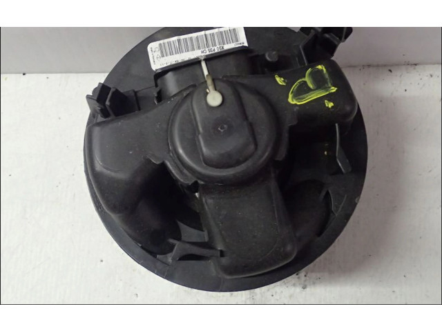 Вентилятор печки Dacia Sandero