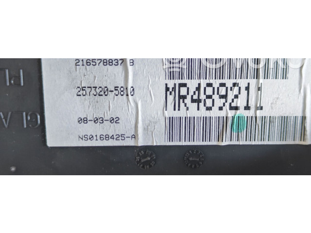 Панель приборов MR489211   Mitsubishi Space Star       