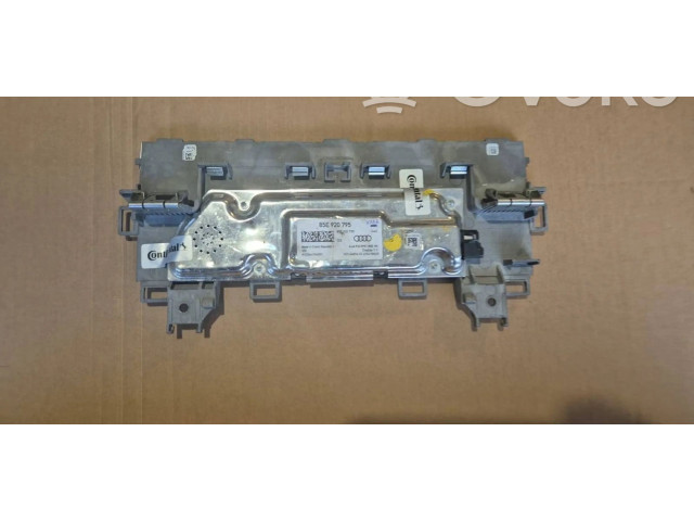 Дисплей    85E920795, A3C0661040001   Audi e-tron