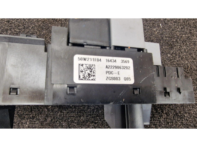 Блок предохранителей A2229063202   Mercedes-Benz C W205    