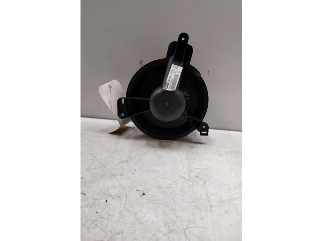 Вентилятор печки Citroen Berlingo