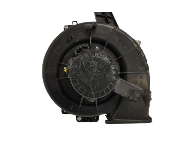 Вентилятор печки 6R1819015A Skoda Fabia Mk3 (NJ)