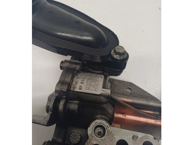 Масляный насос   150109063R  Renault Scenic IV - Grand scenic IV 