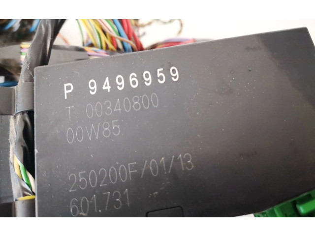 Блок управления 9496959, 00340800 Volvo V70