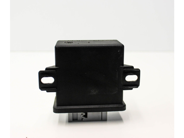 Модуль фонарей 6W8313K031AC Jaguar XK - XKR