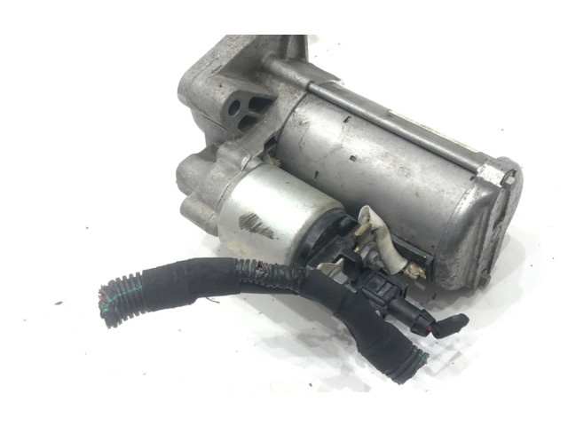 Масляный насос   9830507480  Citroen C4 III e-C4 